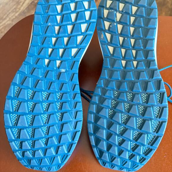 ADIDAS NovaFvse X Athletic Shoes Womens Size 10 - Picture 3 of 8